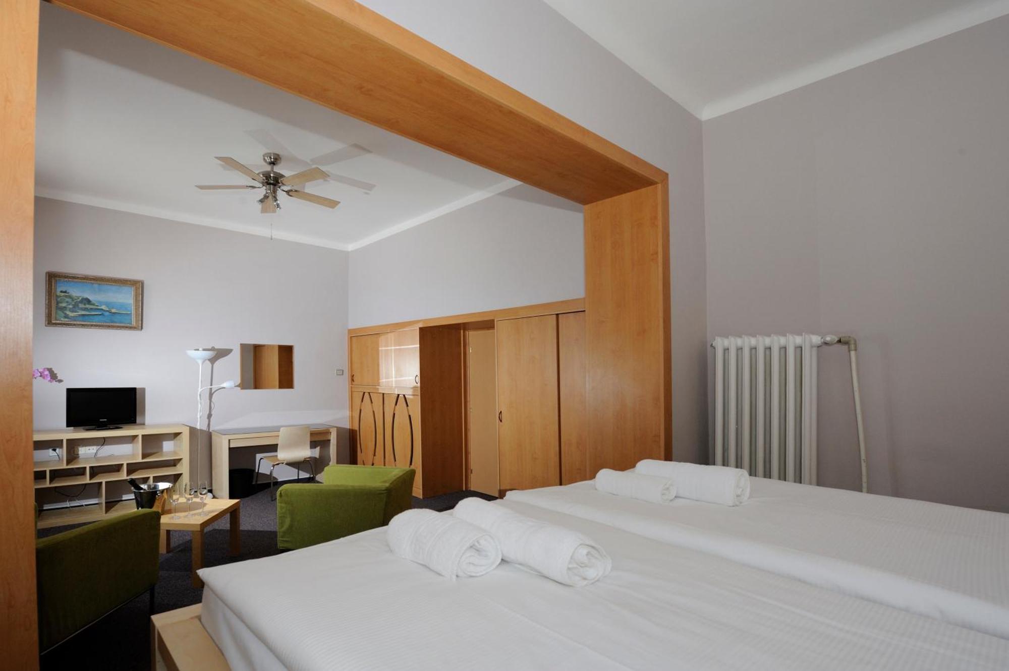 Hotel Zlatá štika 3*